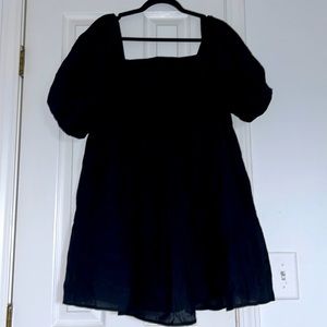 Abercrombie and Fitch black dress– brand new!